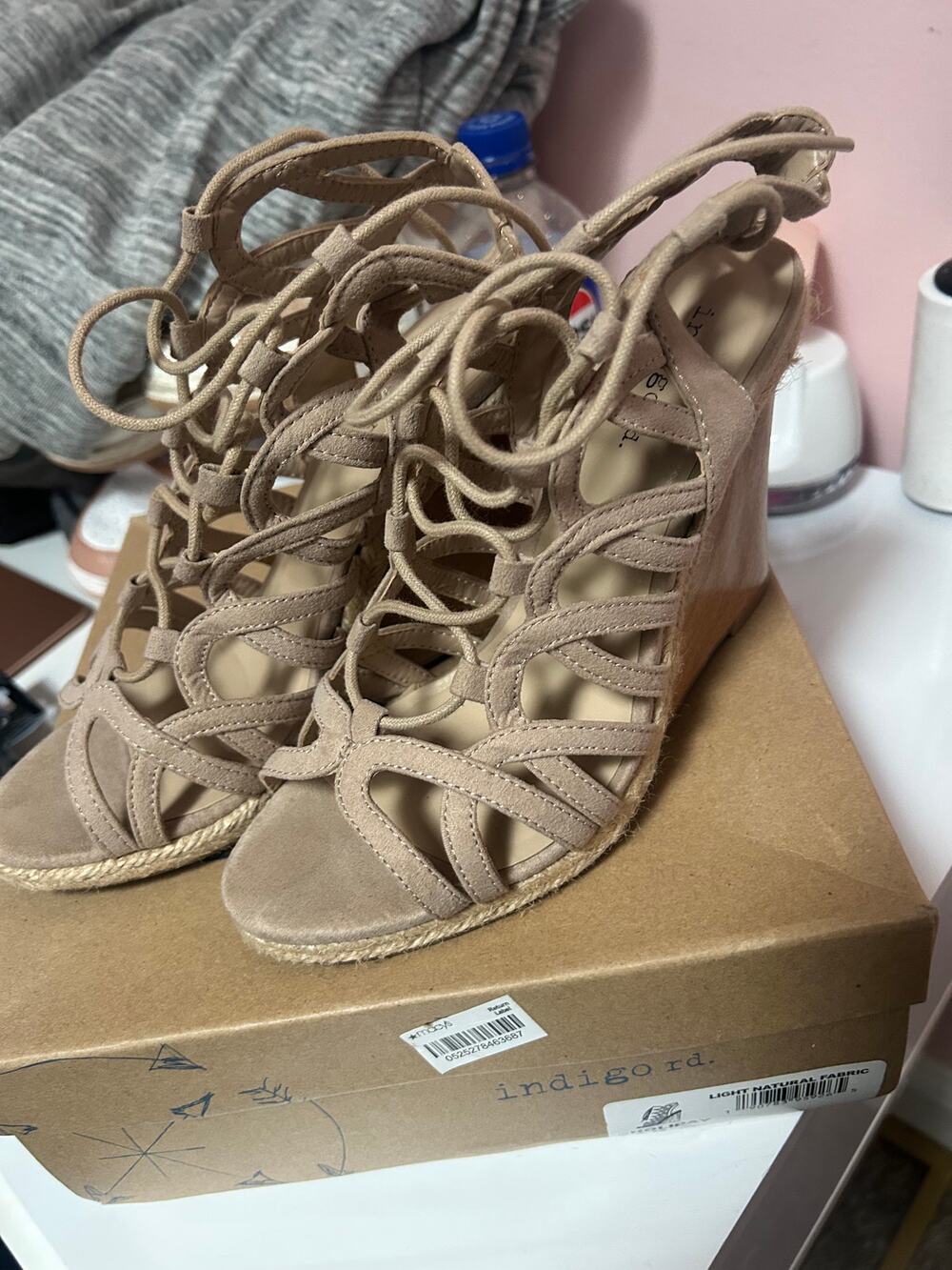 Indigo Rd. Wedges *Size 6.5*